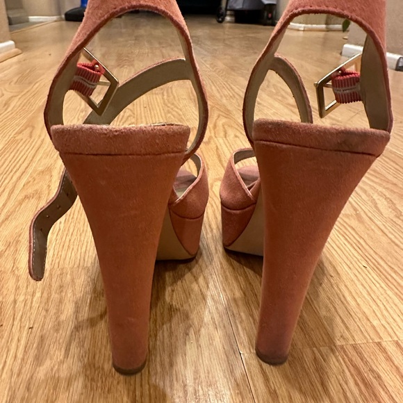 Coral platform heels Steve Madden size 9. Used. - Picture 8 of 10